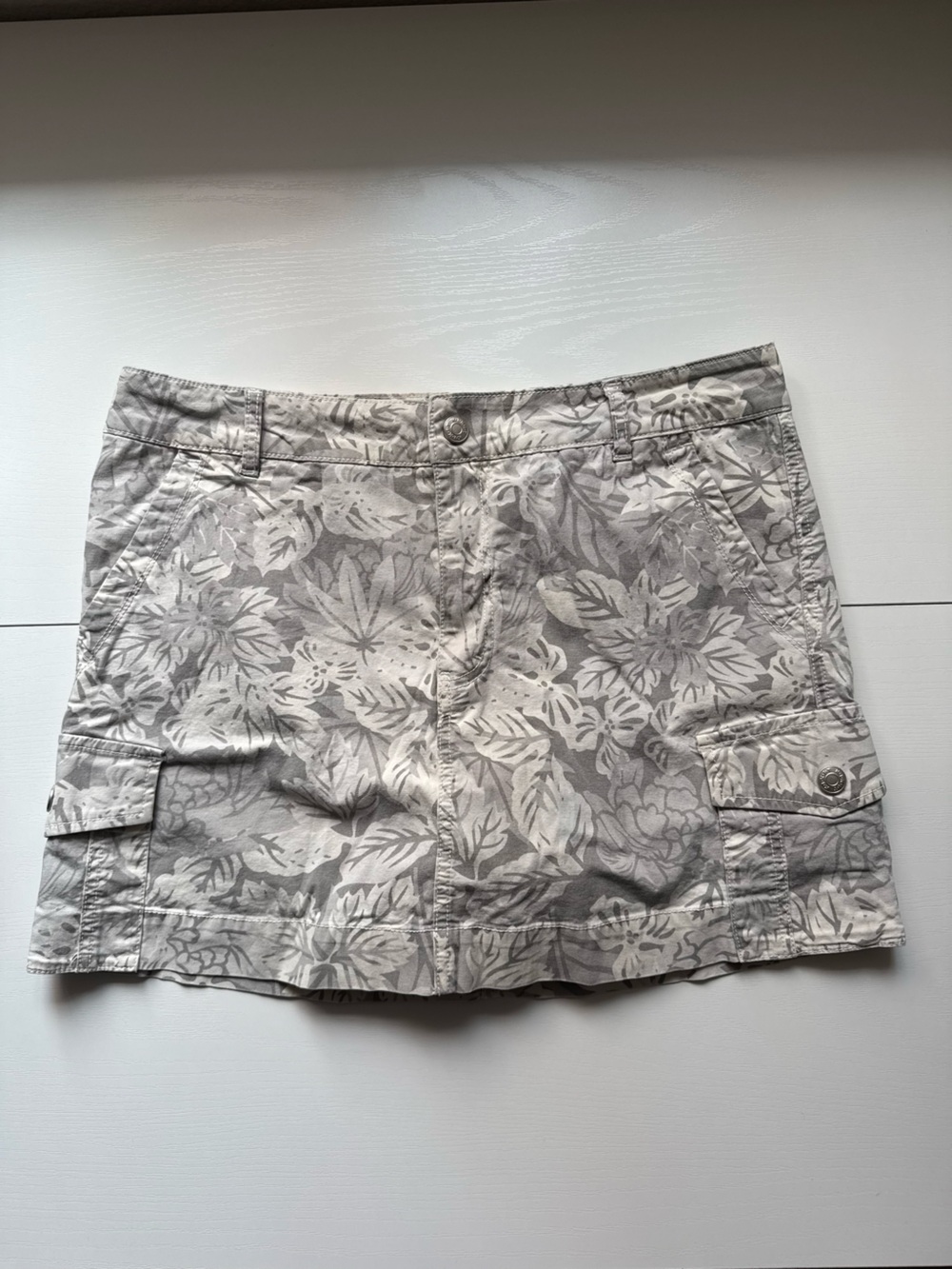 Vintage Floral Print Mini Skirt